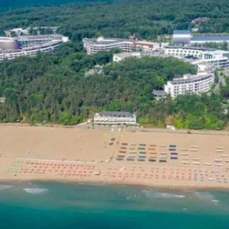 виктория - פארק נופש *